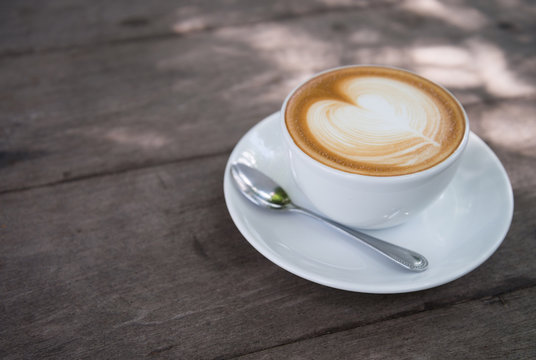 latte art coffee with heart shape