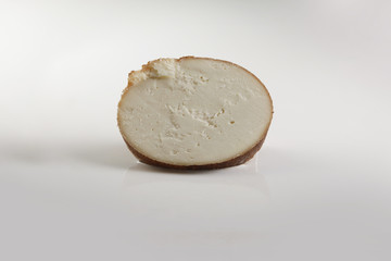 Forma di formaggio pecorino 