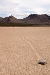 Wandernde Felsen, Death Valley NP, Kalifornien, USA