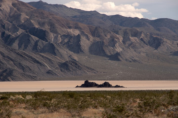 Wandernde Felsen, Death Valley NP, Kalifornien, USA
