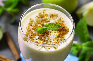 Apple smoothie with cinnamon.