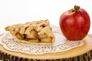 fresh baked sliced apple pie
