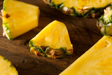 Organic Raw Yellow Pineapple