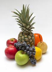 Fototapeta na wymiar Eight fruit on white background 