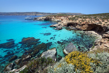 Fototapeta na wymiar Blue lagoon in Malta on the island of Comino