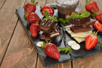 Chocolate, strawberries and mint
