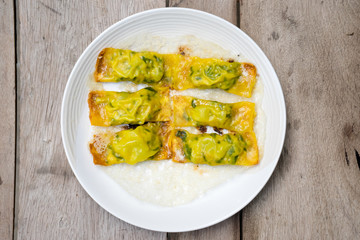 Gyoza (Japanese Dumplings)