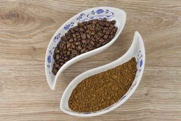 instant soluble coffee and coffee beans
