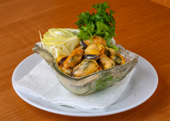 Mussels in butter sauce