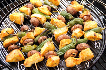 Grillspieße mit Peperoni