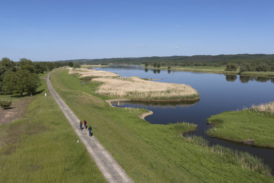 Radfahrer im Nationalpark unteres Odertal