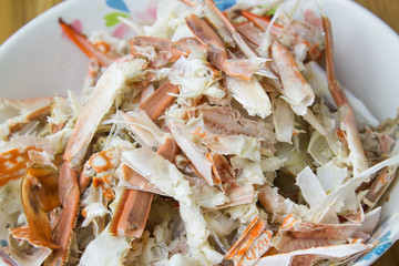 pile of crab remain in bowl