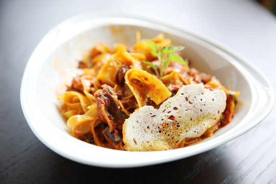 fettuccine bolognese