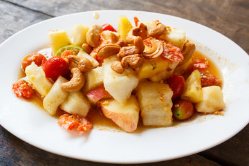 Fruit Salad (som tam polamai).