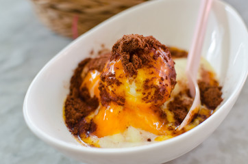 icecream with yolk and ovaltines choccolate