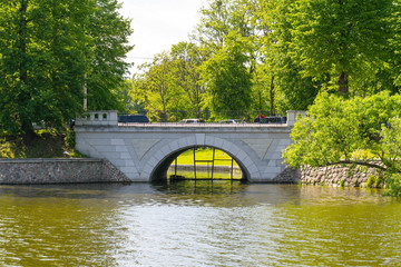 Fototapeta na wymiar Kaliningrad, a view of the bridge in the street Telmana