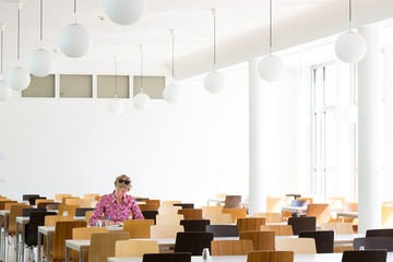 Frau im Studium
