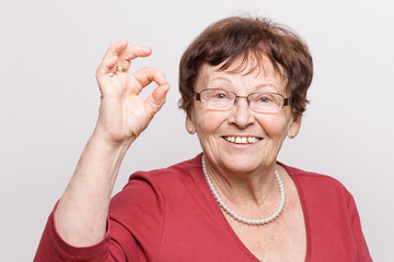 Begeisterte Rentnerin