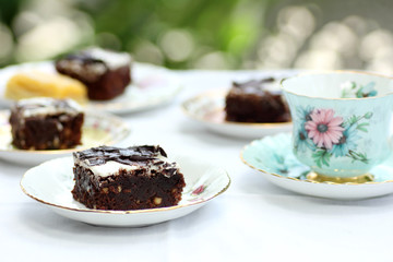 Fototapeta na wymiar brownies set for tea time