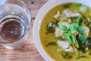 green curry with pork
