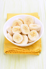 Banana slices in bowl