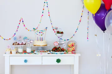 Gardinen Dessert table at party © BlueOrange Studio
