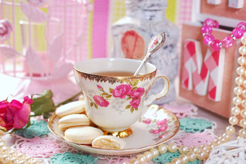 tea time in romantic style