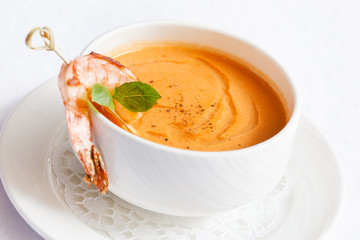 tomato soup with shrimp