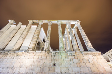 Night view of Temple of Diana in Merida, side view