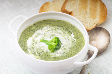 Brocolli cream soup