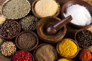 Seamless texture with spices and herbs