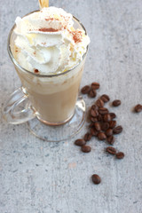 Eiskaffee im Glas