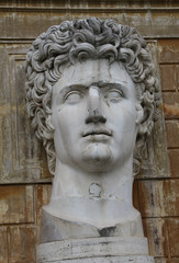 Fototapeta na wymiar Vatican,Head of Emperor Augustus, monument.