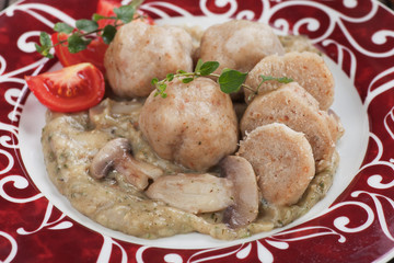 Bread dumplings in mushroom sauce