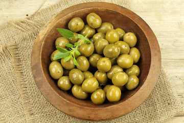 olives vertes 02062015