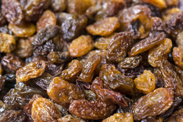 dried raisins