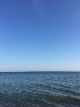 seaside horizon