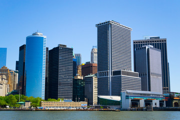 Obraz premium Staten Island ferry arrival to NYC