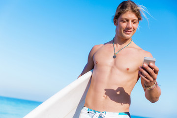 Fototapeta premium Hello from the beach