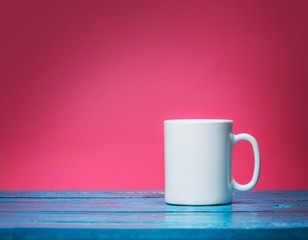 Dressing, wooden, tableware.