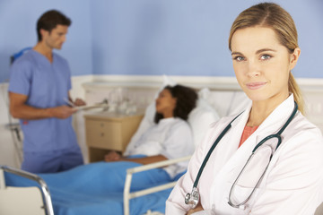 Fototapeta premium Portrait female doctor working in hospital