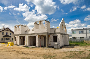 budowa domu © tobisto