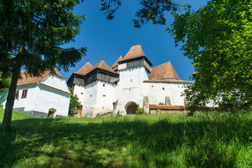 Fototapeta na wymiar old Gothic fort in Viscri