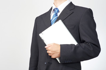 ビジネスイメージ　ボディパーツ　タブレット持ち