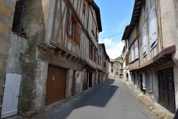 Rue de Confolens, en Charente