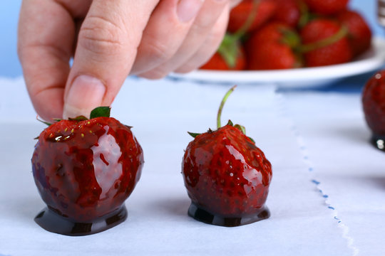 Chef Making Chocolate Dipped Strawberries