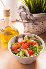 Salad with sesame seeds