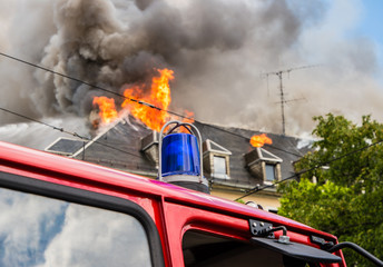 Brand im Dachboden