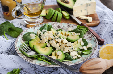 Avocado and blue cheese salad