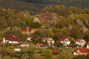 Domy jednorodzinne w górach © Grzegorz Polak